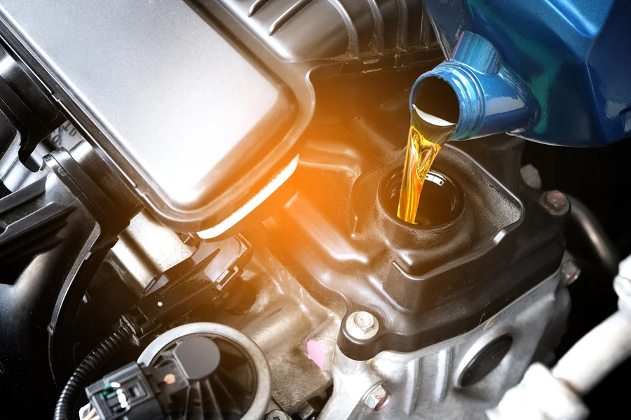 Common Mistakes To Avoid During An Oil Change Akron, OH Common Mistakes To Avoid During An Oil Change Akron, OH