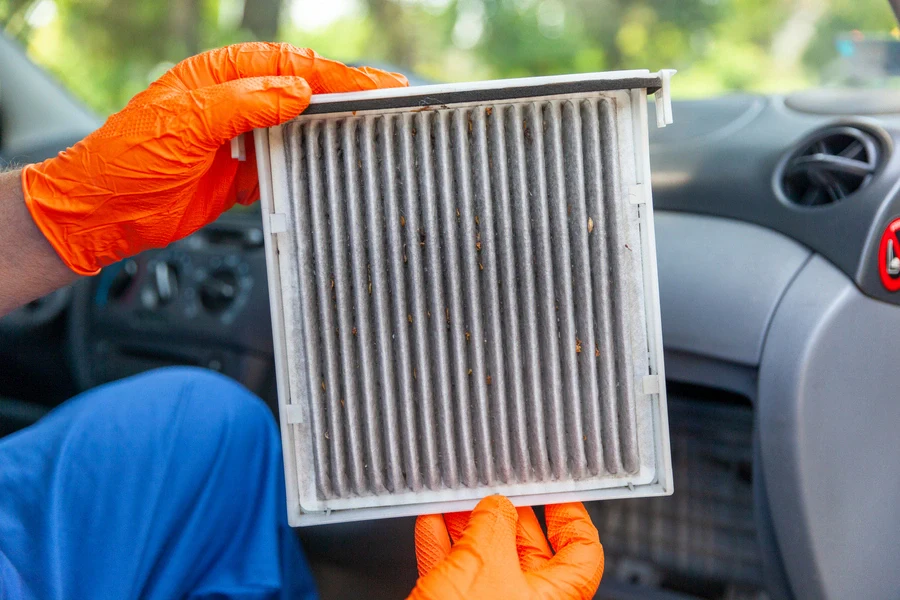 Signs Your Vehicle Needs A Filter Replacement Akron, OH